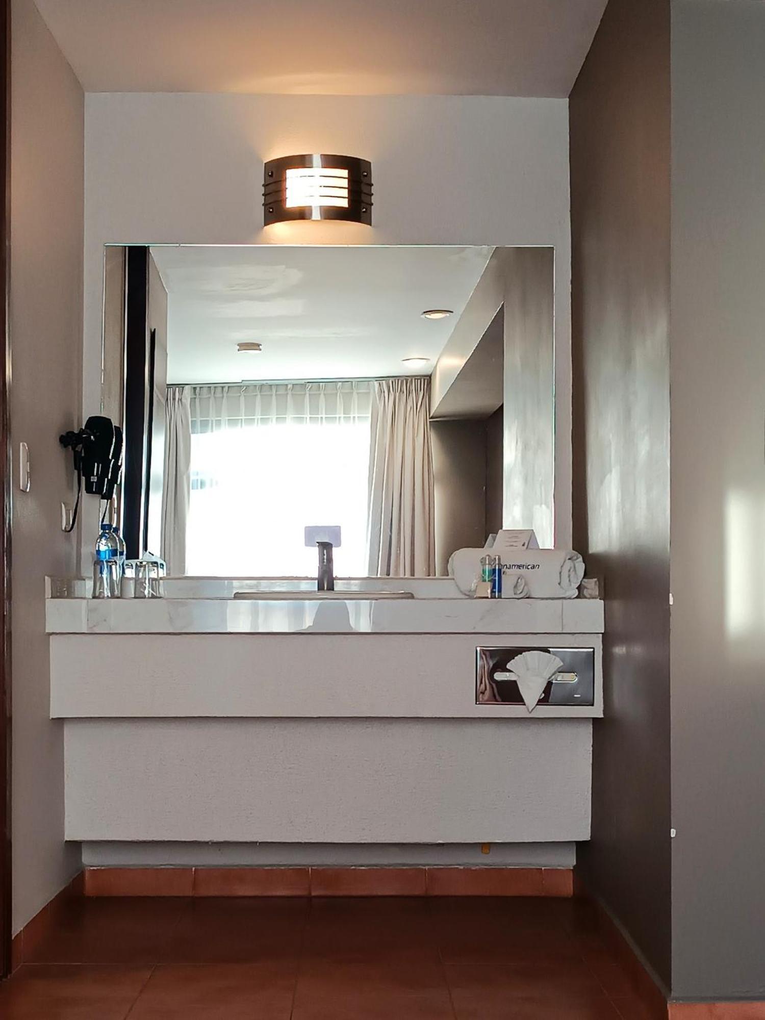 Hotel Panamerican 푸에블라 외부 사진