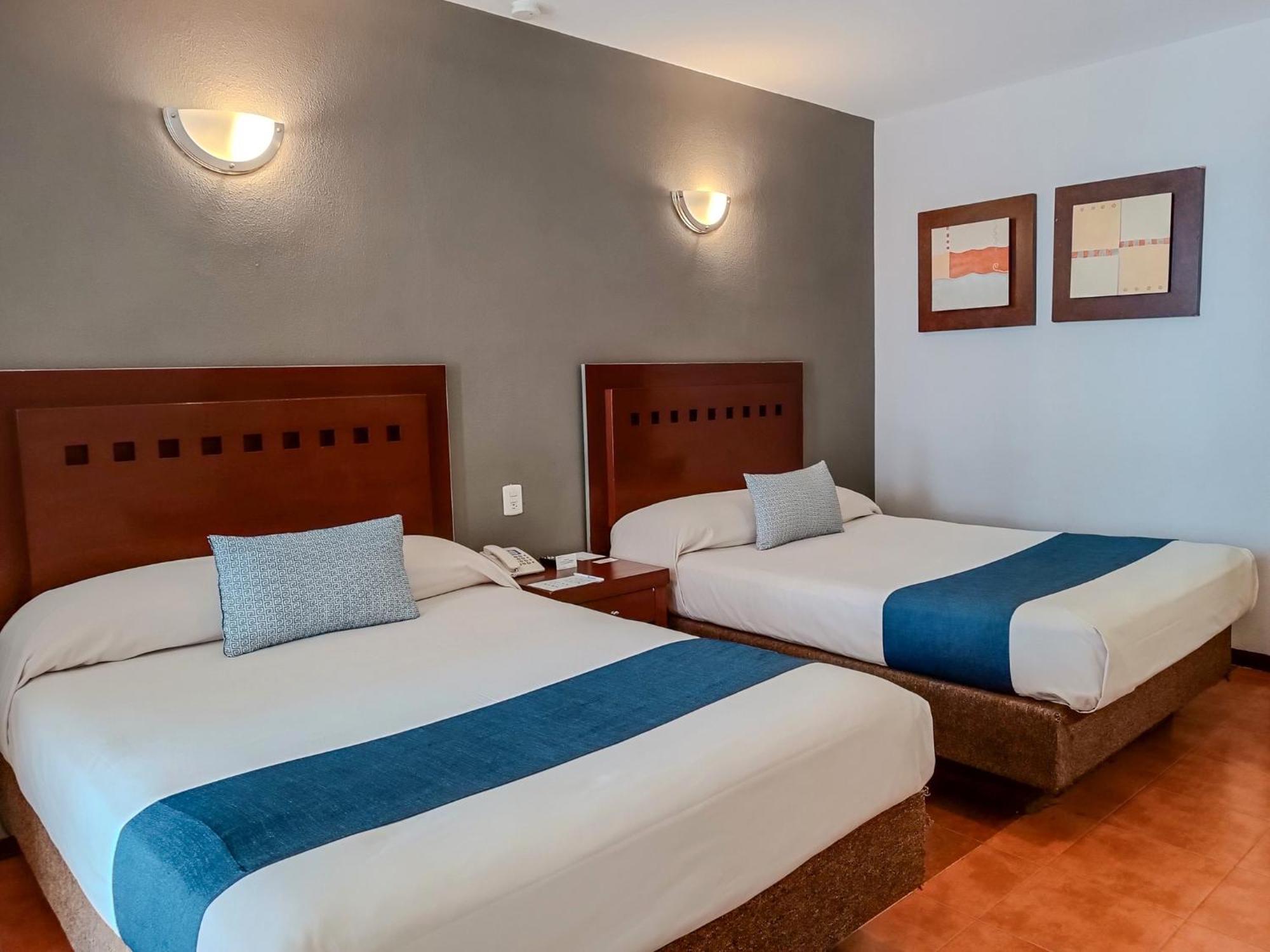 Hotel Panamerican 푸에블라 외부 사진