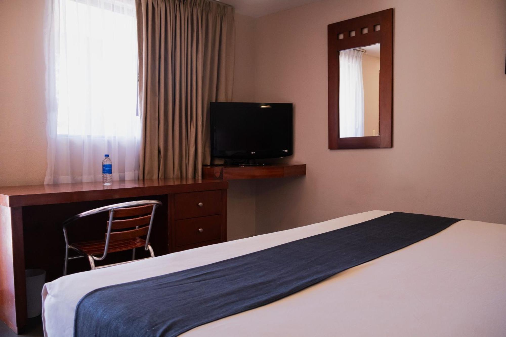 Hotel Panamerican 푸에블라 외부 사진