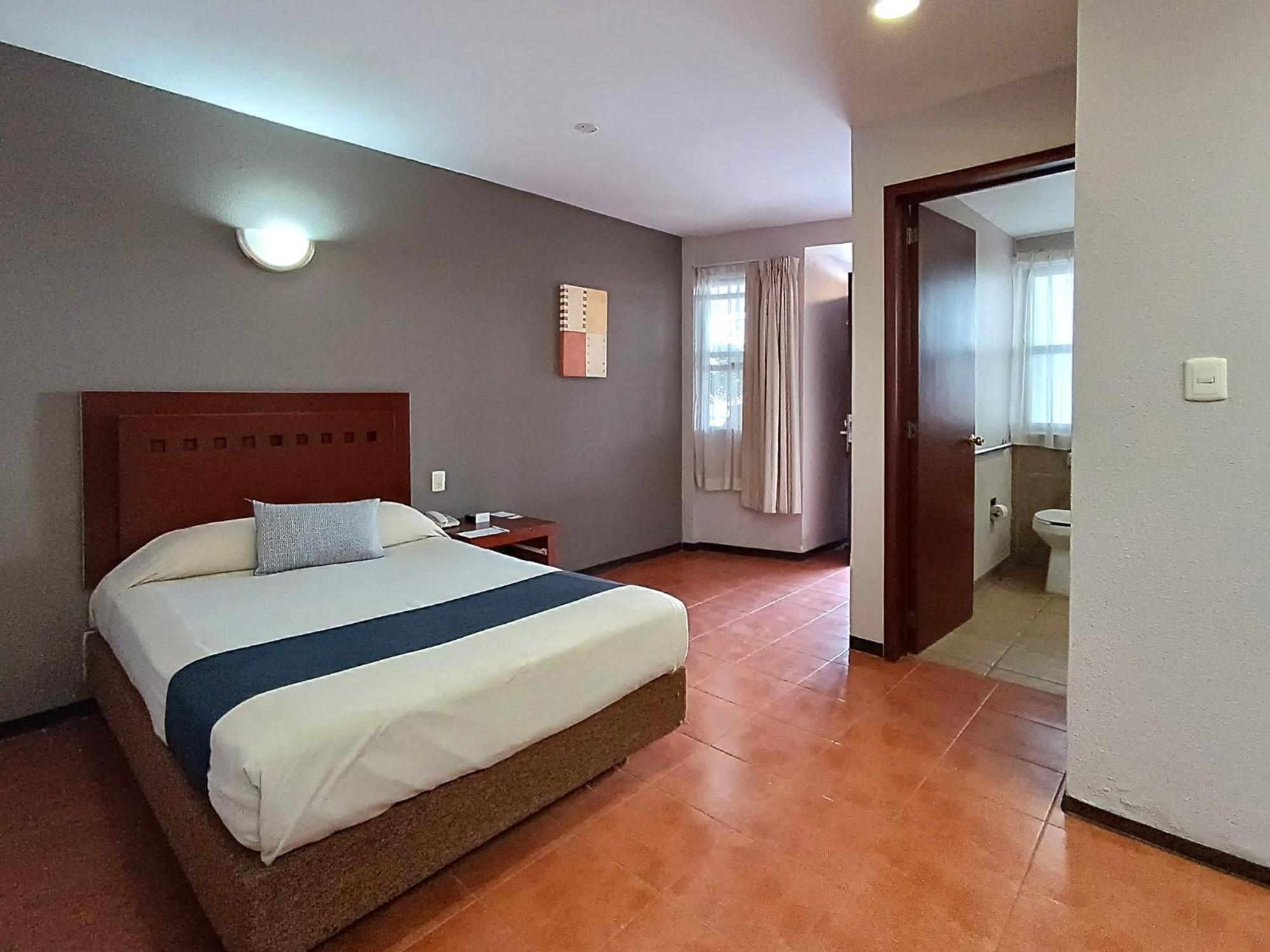 Hotel Panamerican 푸에블라 외부 사진